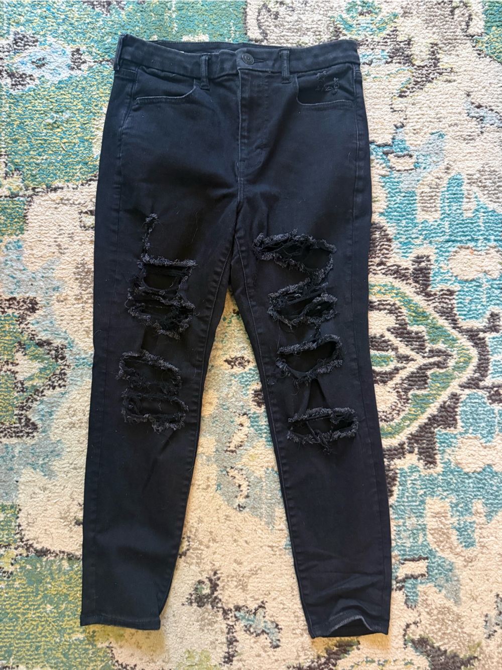 American Eagle Black Super Stretch Ripped Skinny Jeans Size 12 Distressed